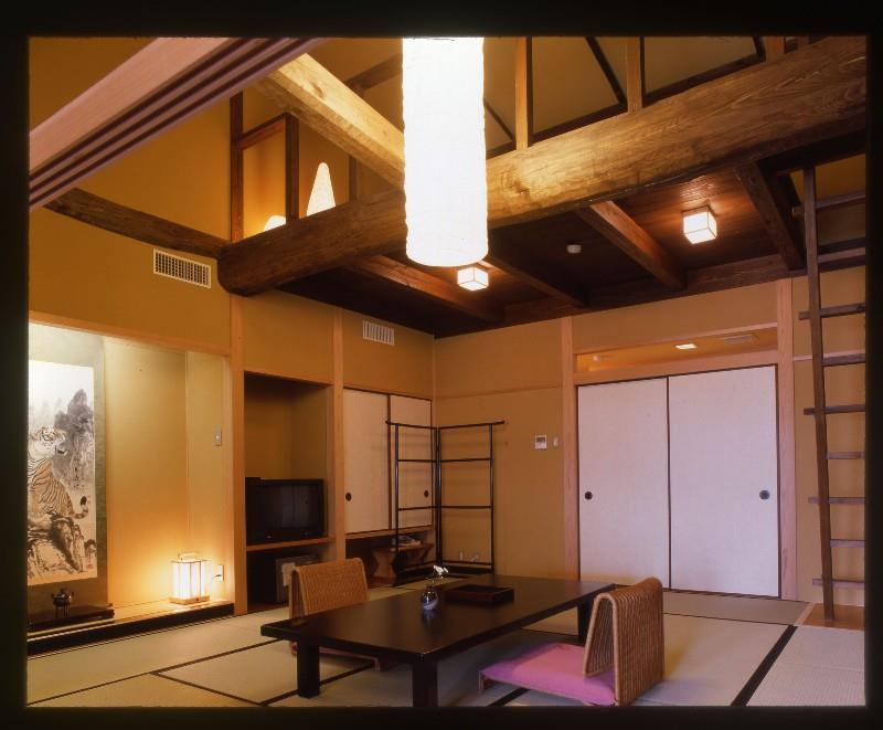 נאגאהאמה Ryokan Beniayu חדר תמונה